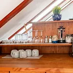 شقة Beams & Bells Attic Old Town Self Check-in *