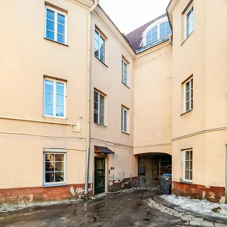 Beams & Bells Attic Old Town Self Check-in Appartamento Vilnius