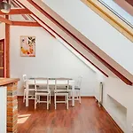 Beams & Bells Attic Old Town Self Check-in *