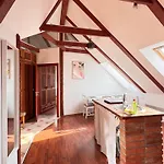 Beams & Bells Attic Old Town Self Check-in *