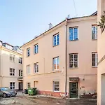 Beams & Bells Attic Old Town Self Check-in *